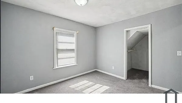923 Stillman St — Photo 9