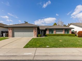 9556 Porto Rosa Dr, Elk Grove, CA 95624