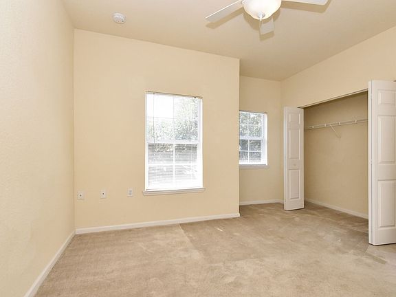 2nd image of 4340 NW 48th St APT 103