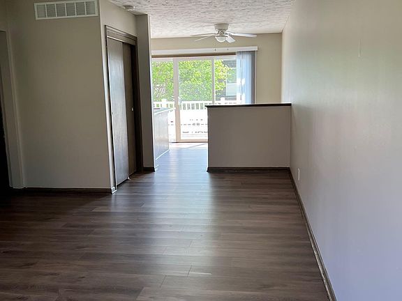 3rd image of 7315 Ames Cir