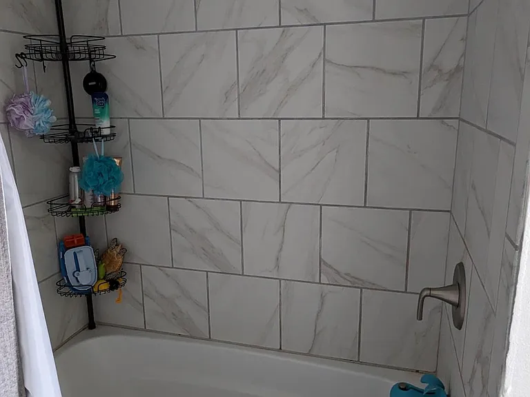 2735 Foster Ave — Photo 16