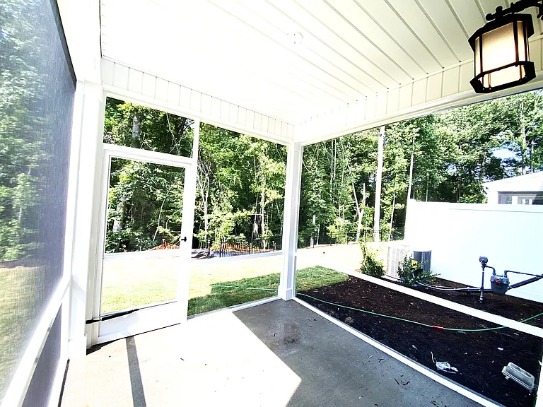 216 Hiking Hill Ln — Photo 38