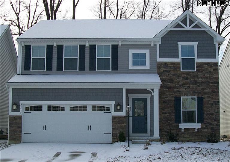 1st image of 38447 Foxglen Ave