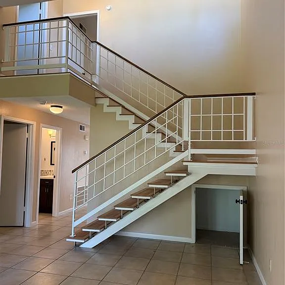 442 Meadowood Blvd — Photo 7