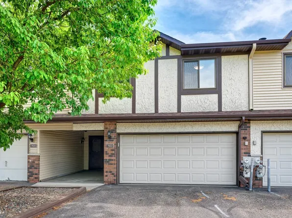 7633 Maplebrook Pkwy N, Brooklyn Park, MN 55445