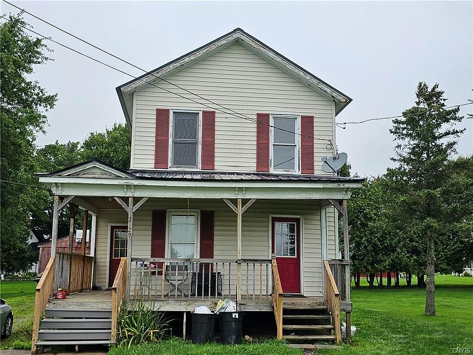 1st image of 2929 Stoddard St #2