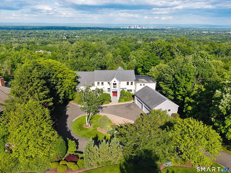 1st image of 46 Balfour Drive