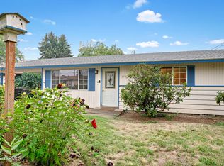 3706 Parkway Pl, Yakima, WA 98902