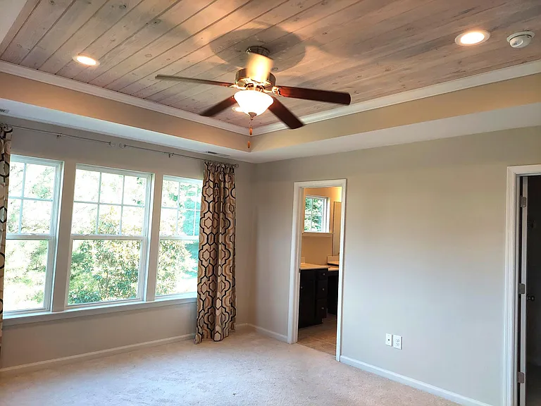 2nd floor -Master bedroom