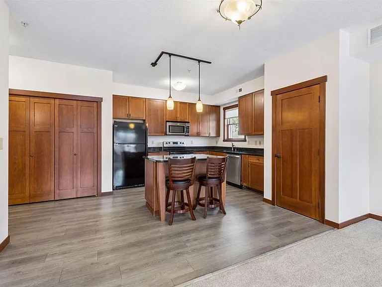 625 Dayton Ave #4 — Photo 4