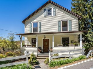 9 Hallihans Hill Rd, Kingston, NY 12401