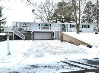 212 North Fairview Avenue, Argyle, WI 53504