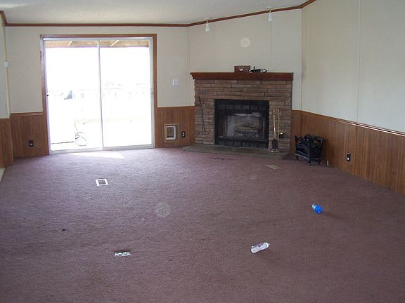 living room/fireplace