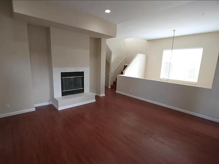 3990 Paul Ter — Photo 13