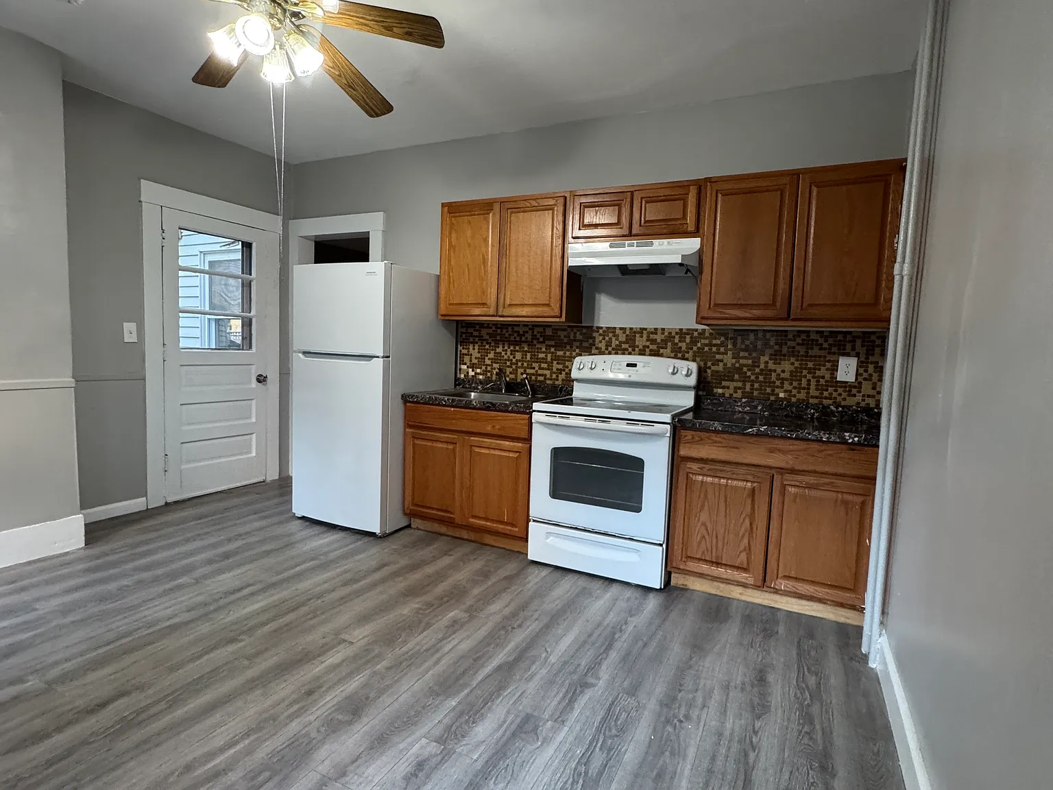 1 bed, $1,650 — Photo 4