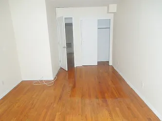 Rented by Ready Group