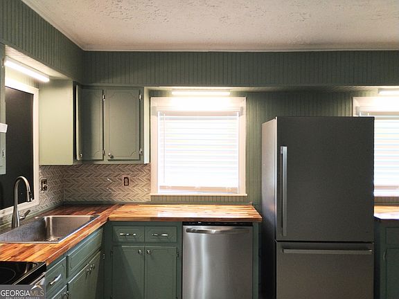 2nd image of 126 N Tallahassee St