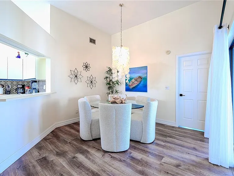 586 Beachwalk Cir #O-305 — Photo 10
