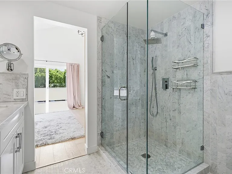 5347 Cangas Dr — Photo 32