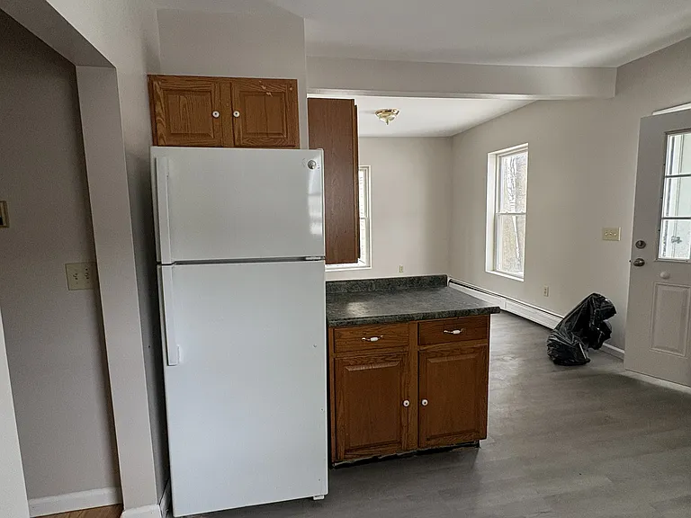 56 Wisner Ave — Photo 4