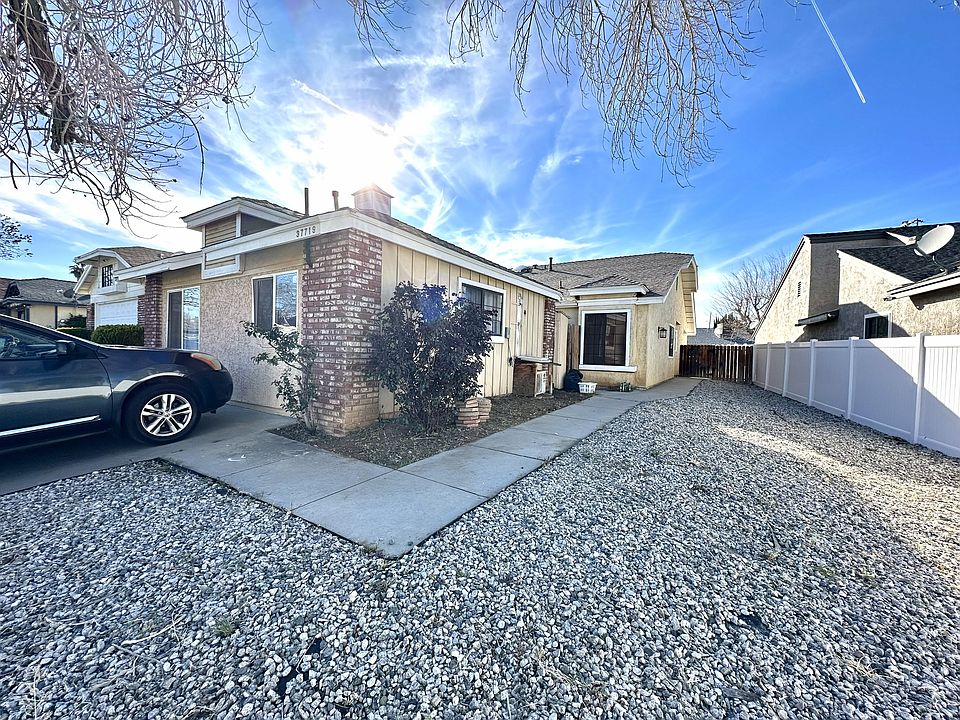 1st image of 37719 Lasker Ave