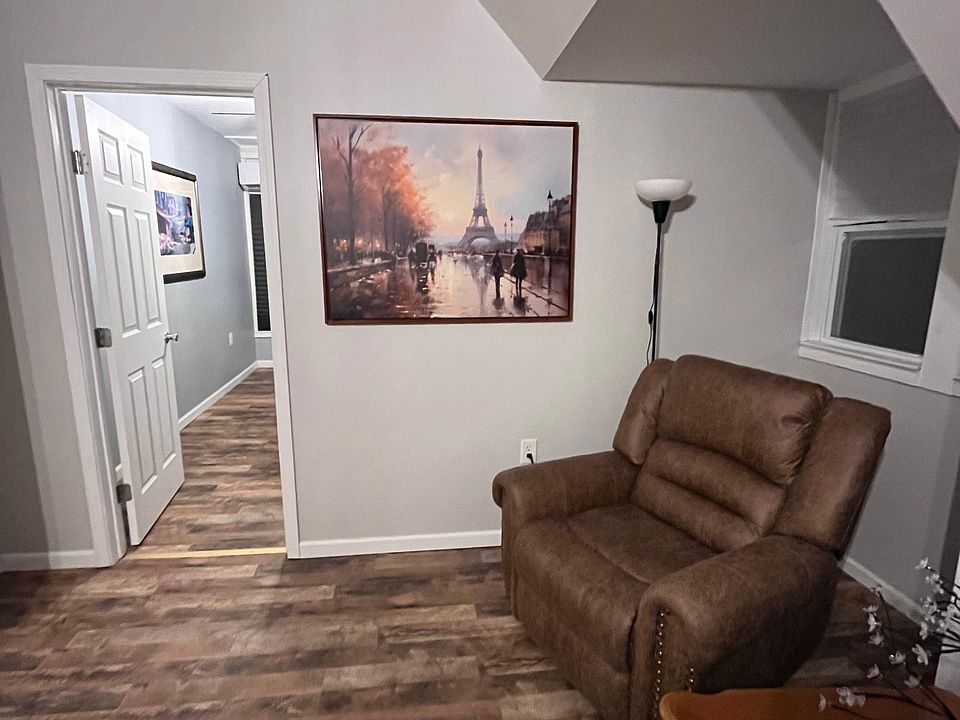 Living Room - Additional View