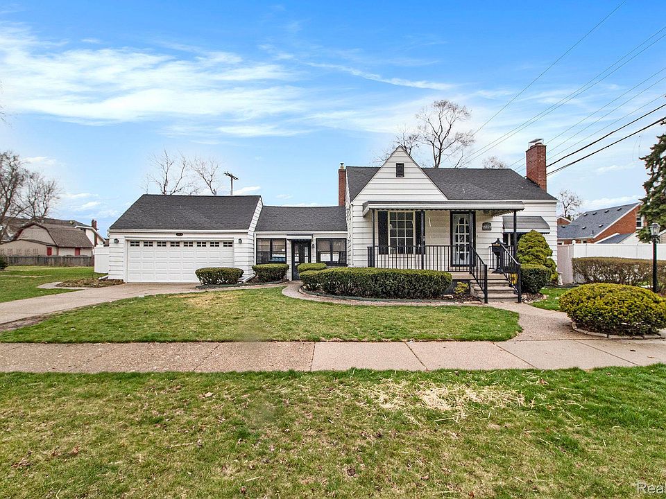 1st image of 14824 Philomene Blvd