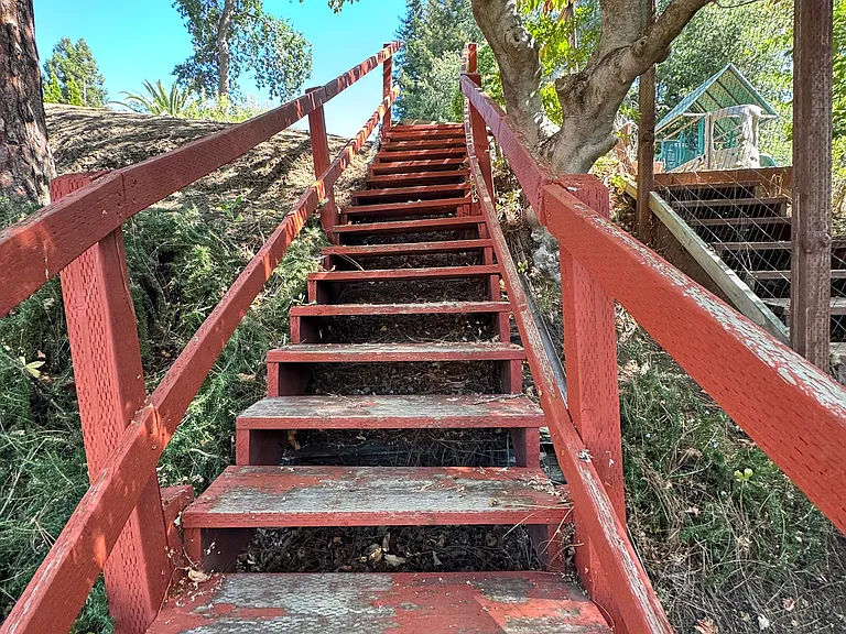 227 Ramona Rd — Photo 40
