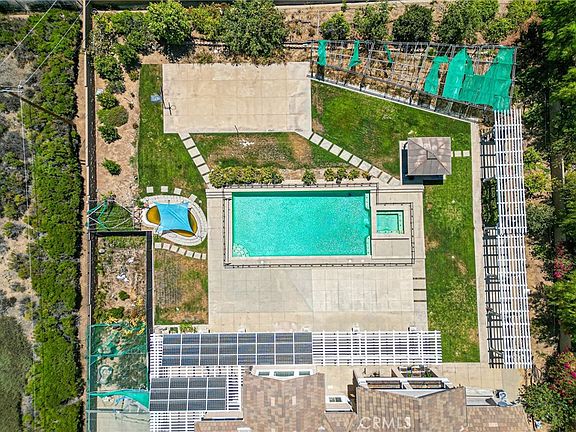5th image of 1150 Sandra Cir