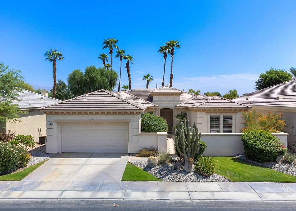 1st image of 44084 Royal Troon Dr