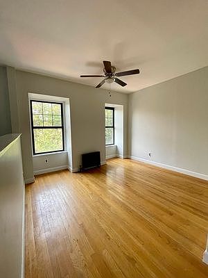 3rd image of 204 Carroll St APT 3