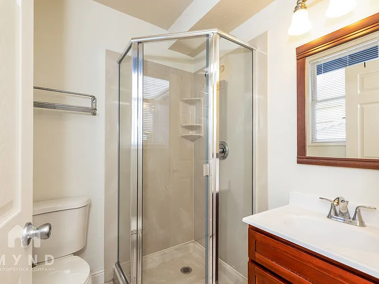 5914 Marshall St — Photo 14