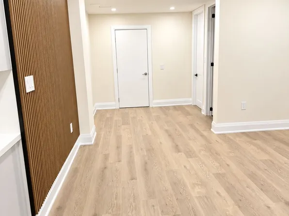 63 Endless Cir, Vaughan, ON L4H 4N6