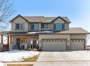 9145 Partridge Rd, Saint Bonifacius, MN 55375
