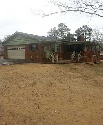 5th image of 200 Mimosa Dr