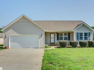 700 Patriot Ln, Greer, SC 29651