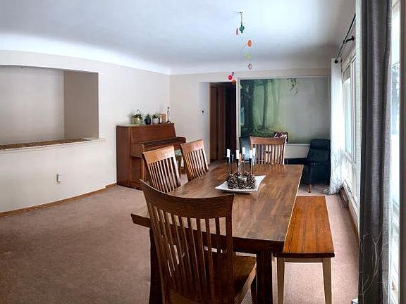 3rd image of 13812 Shirley Dr
