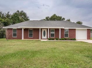 4880 Jennifer Ln, Pace, FL 32571