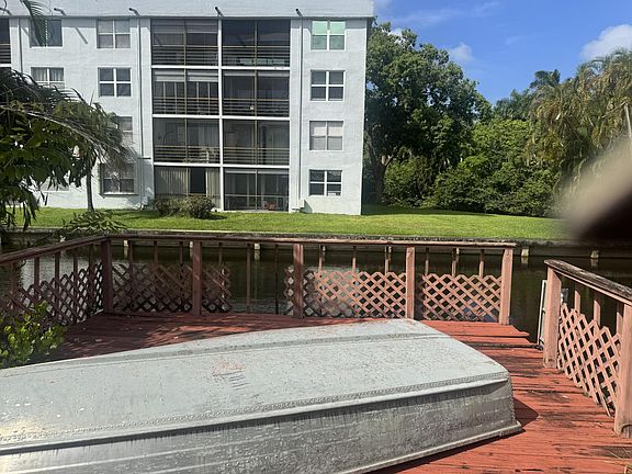 5th image of 1641 NW 36th Court