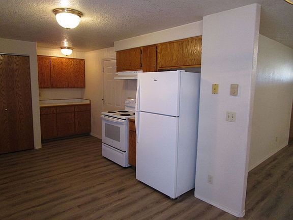 4th image of 101 NW Ivy St