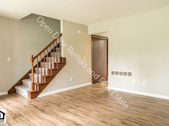 5th image of 5020 Vermont Ln