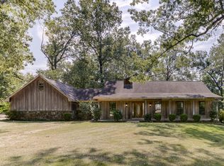 322 Rollingwood Dr, Vicksburg, MS 39183