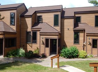 526 Moose Mountain Dr, Lutsen, MN