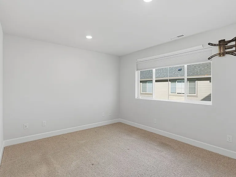 17025 SW Friendly Ln — Photo 19