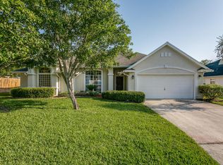 1746 Pickwick Pl, Fleming Island, FL 32003