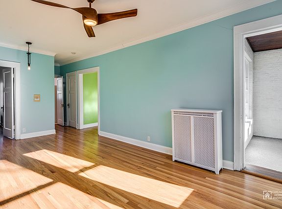 4th image of 5462 S Woodlawn Ave APT 3E