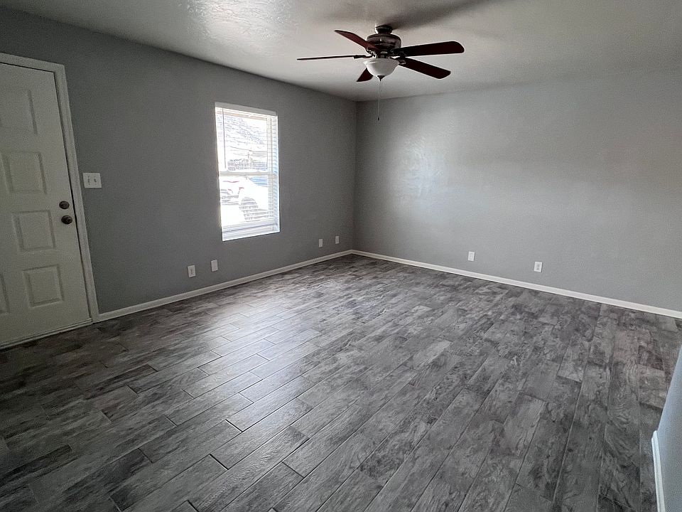 1st image of 1241 E Hatcher Rd APT 1