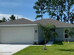 580 Alminar Ave SE, Palm Bay, FL 32909