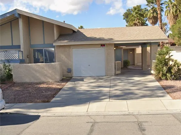 4007 Spring Leaf Dr, Spring Valley, NV 89147