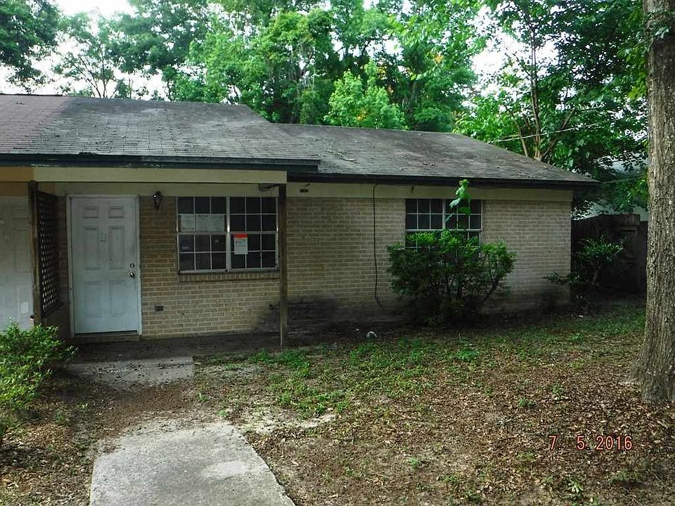 1st image of 2204 Mandrell Ct